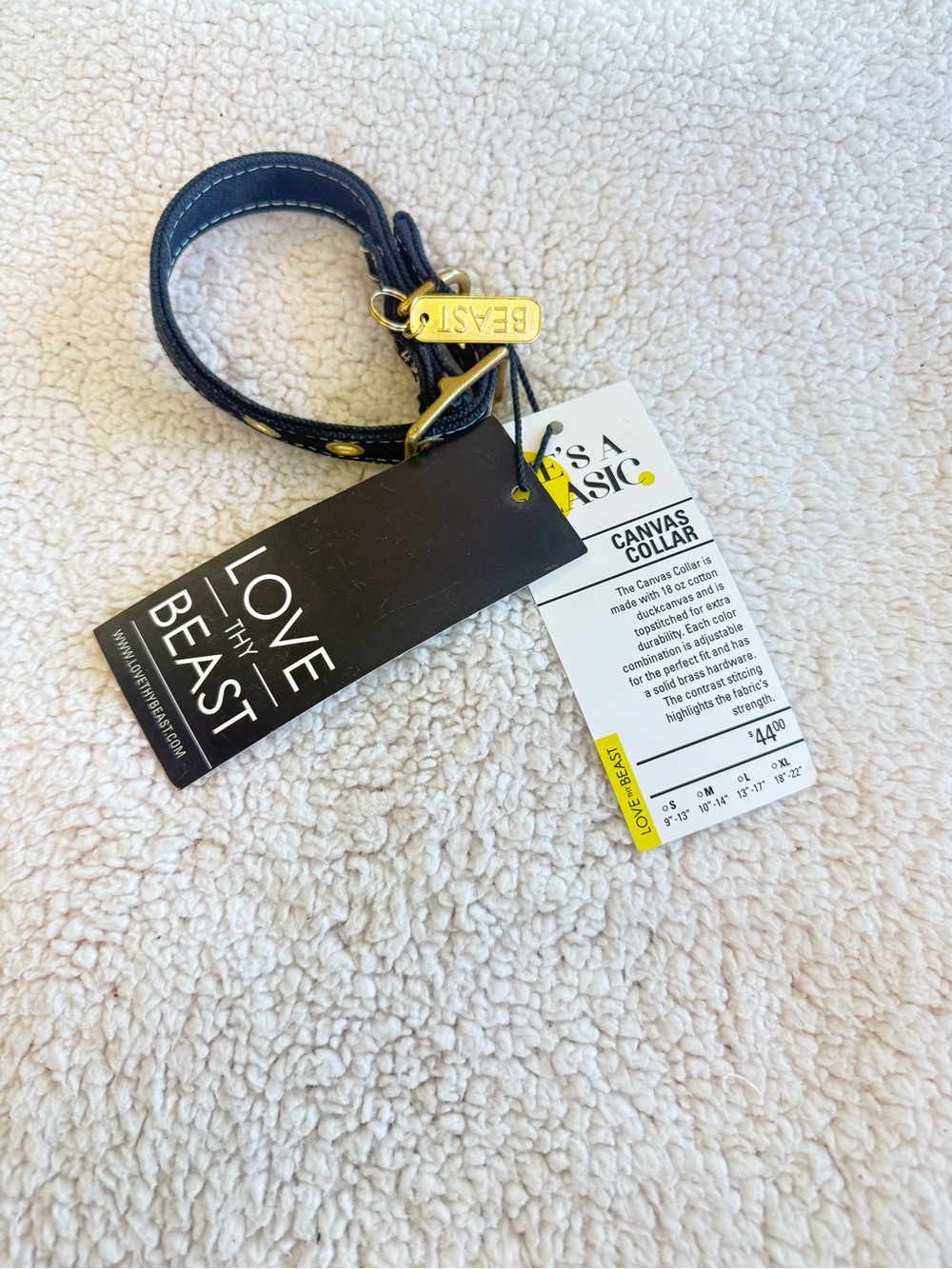 NWT $44 LOVE THY BEAST “SHE’S A CLASSIC” CANVAS COLLAR SMALL (9”-13”)
